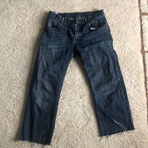Cropped Levi’s Jeans